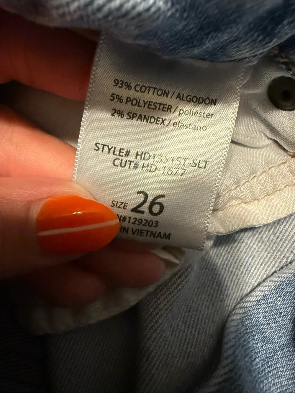 Light Wash Straight Leg Women’s Jeans with Frayed Hem